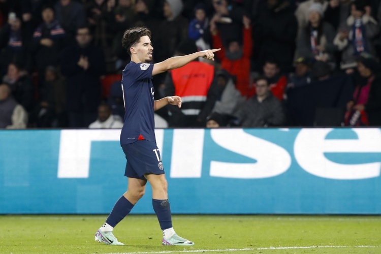 乐彩网用户故事-维蒂尼亚对阵葡体带球推进46次，创造本赛季欧冠单场纪录